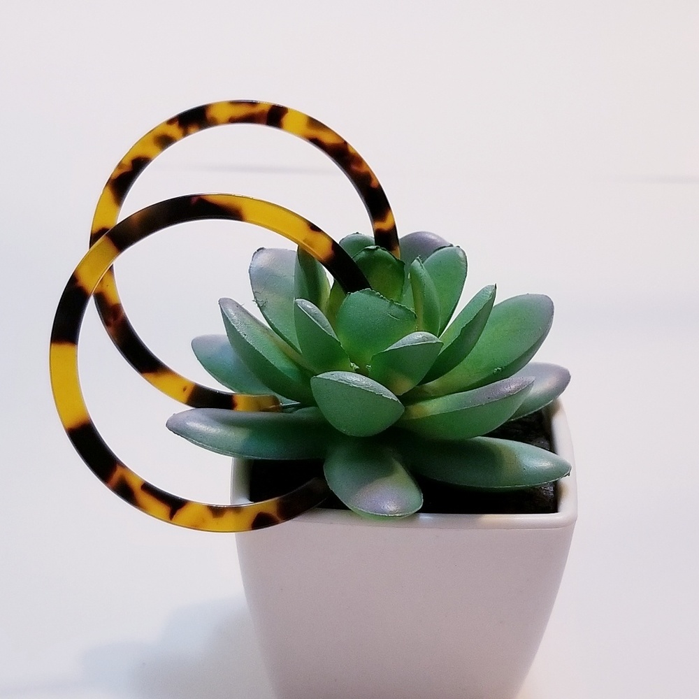 Big Acrylic tortoise shell hoops